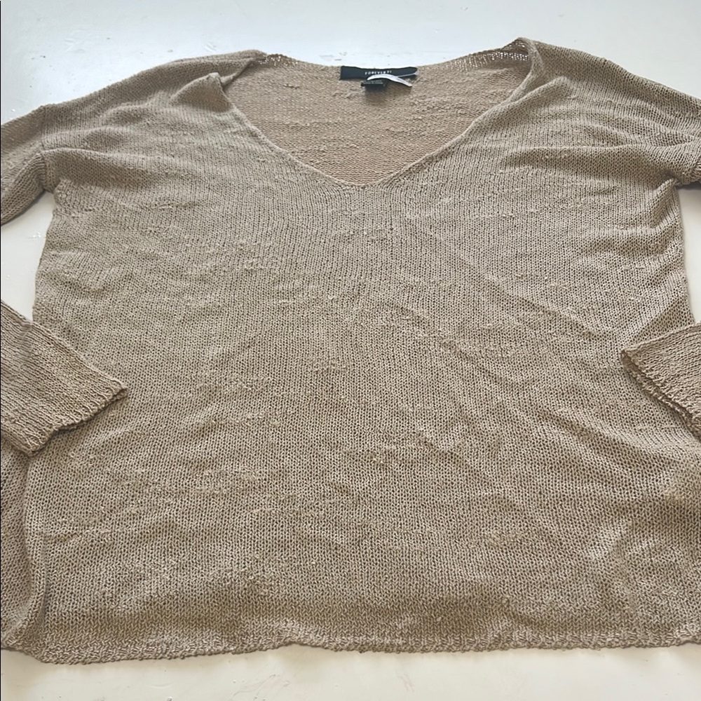 Forever 21 Small Long Sleeve Tan V Neck Lightweight Sweater